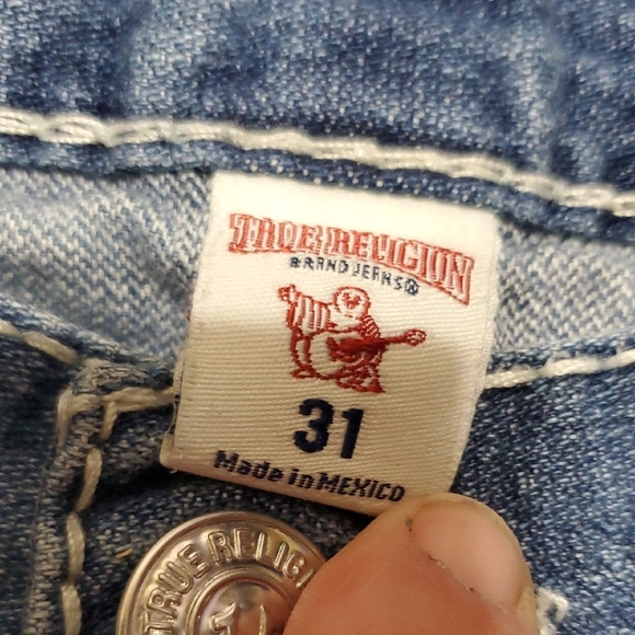 True Religion Blue Straight Leg Jeans for Effortless Style - Picture 2 of 10